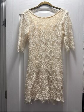 Women's Cream Lace Shift Dress - Elegant Crochet Detail